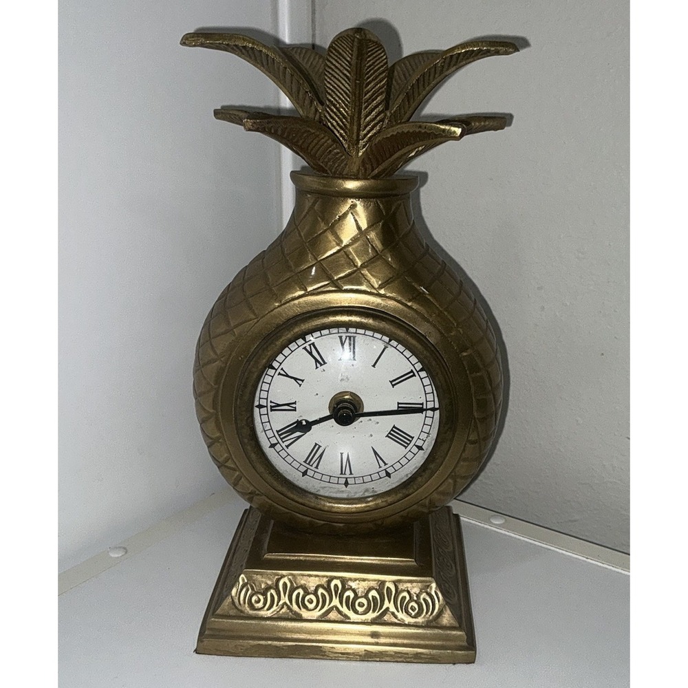 Vintage Brass Pineapple Clock 8.5" Tall Battery Operated Tropical